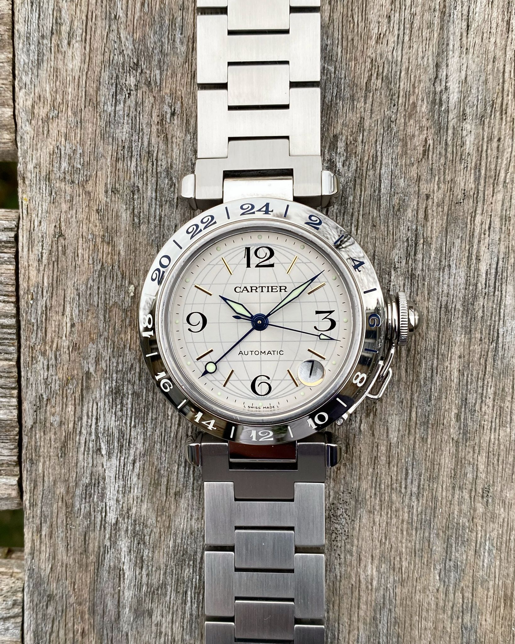 Cartier 35mm Midsize Pasha GMT Automatic Stainless Steel 2377 Watch- W31029M7! Cartier - Cartier 2377 / W31029M7 Pasha GMT 35mm Silver  main image 3