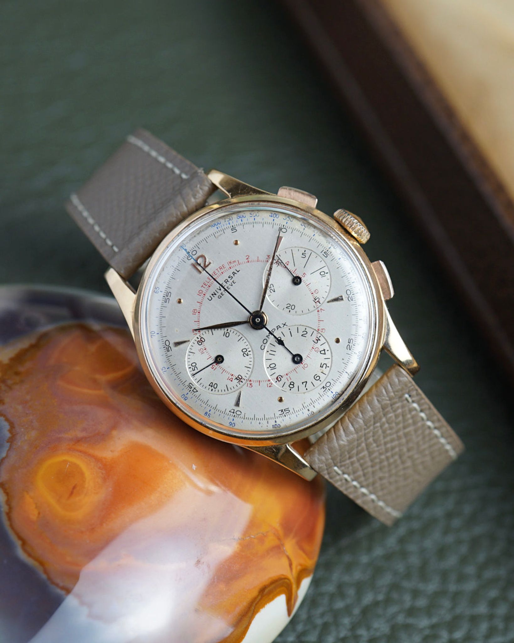 Universal Geneve - Universal Genève Compax in pink gold made for the ...