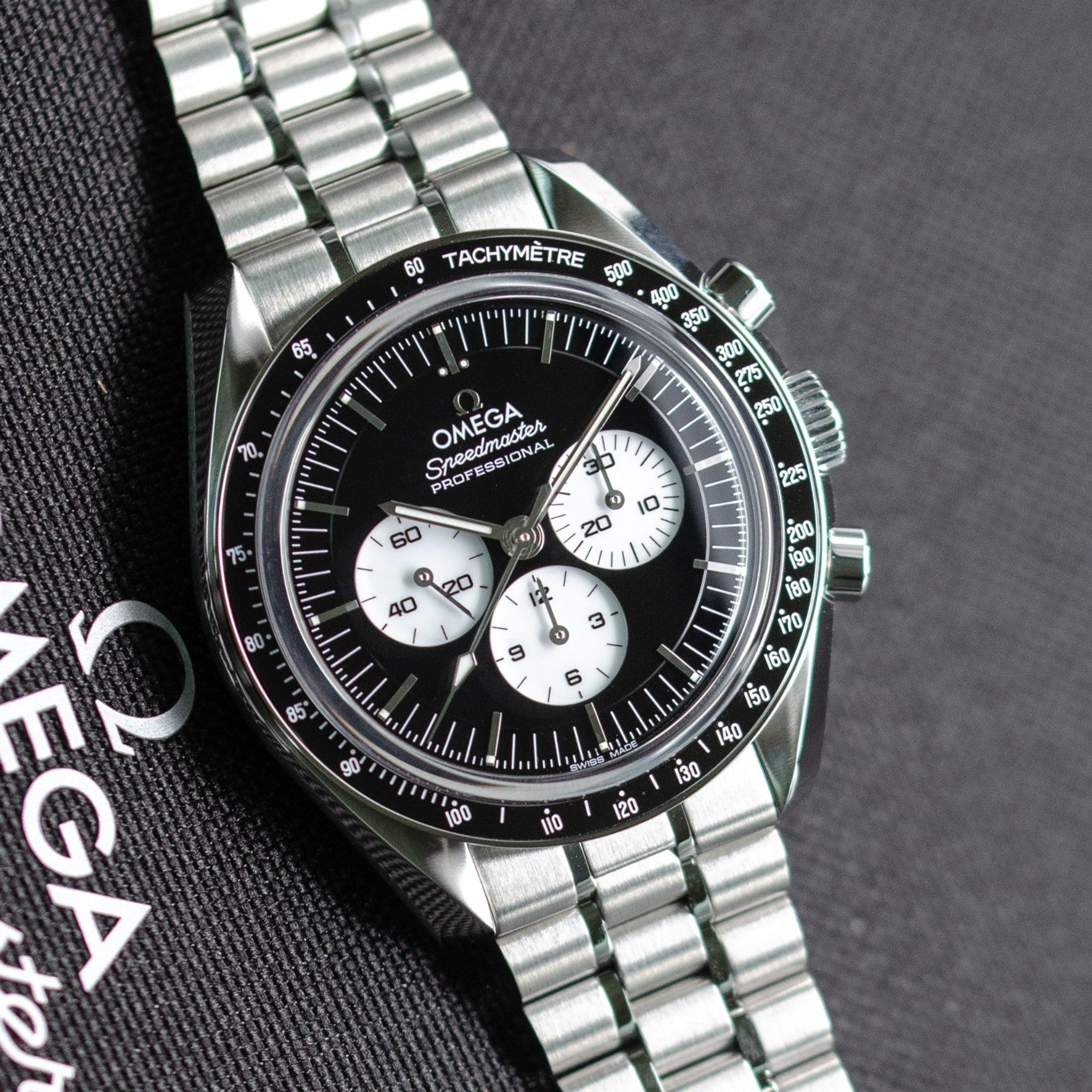 Other - 2026 NEW Omega Speedmaster Reverse Panda 310.30.42.50.01.004 Unworn