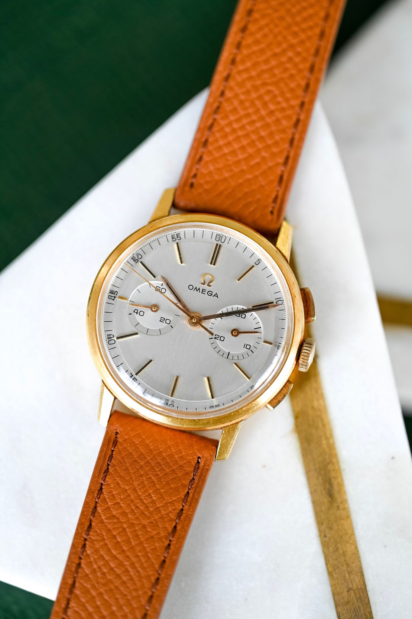 Omega - 1965 Omega Chronograph ref. 101.009 in 18k yellow gold
