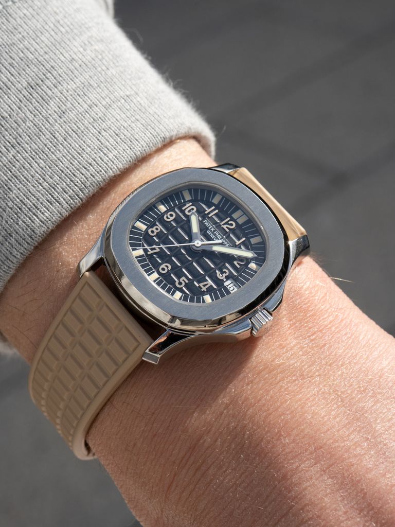 イギリス91.5ポンド Chopard - 1990's Chopard St. Moritz 8185 Rare Automatic