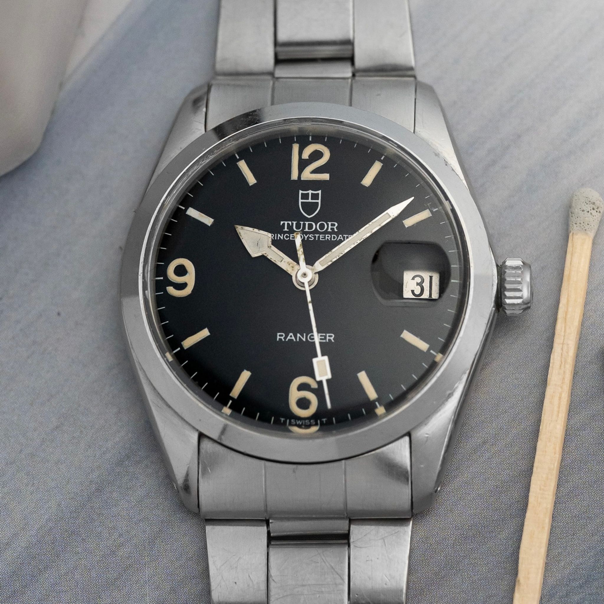 TUDOR - 1966 Tudor Ranger 7066 Stainless Steel - Nice patina!
