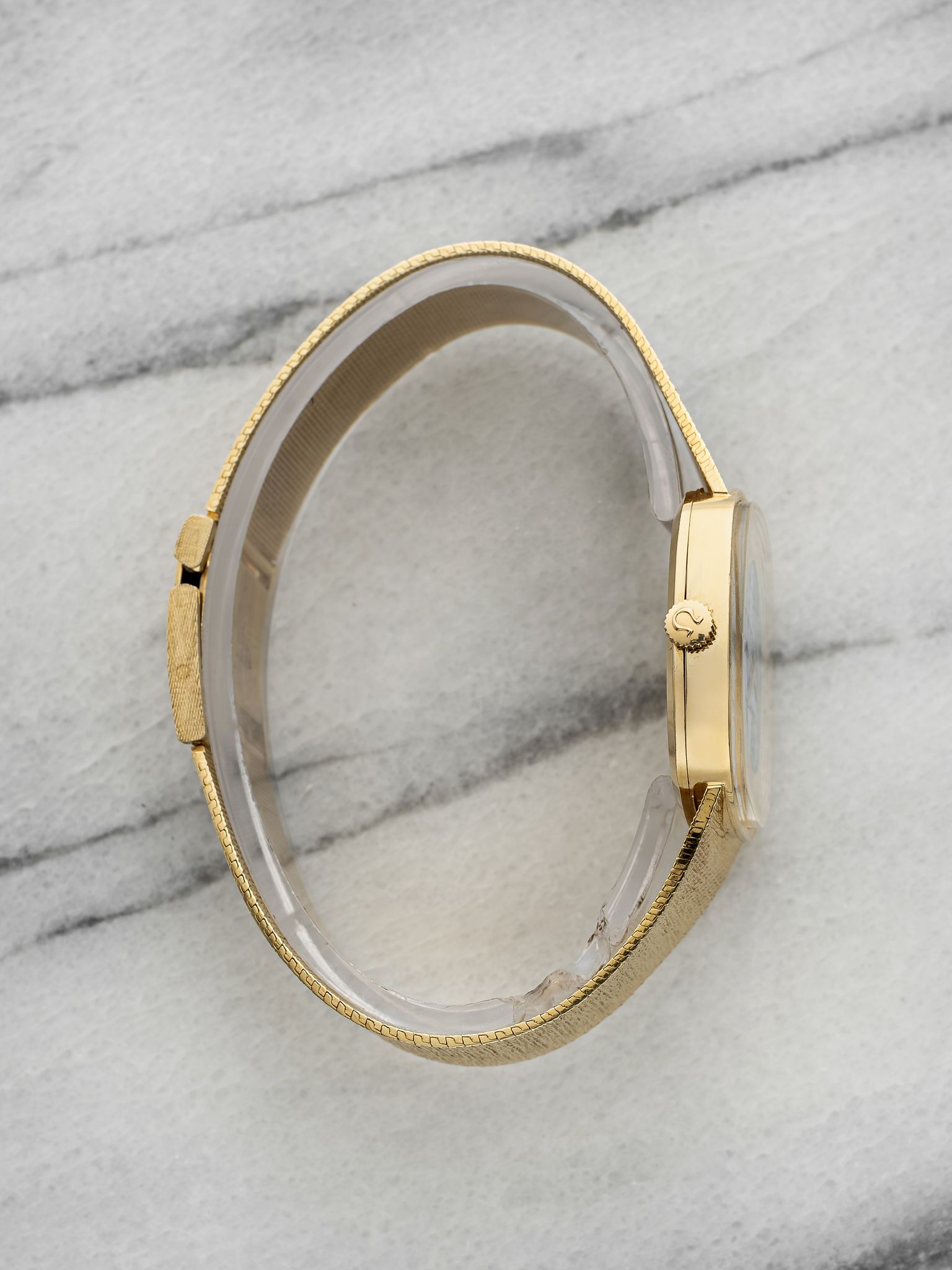 Omega - 1970s Integrated Bracelet Watch - 14K Yellow Gold Opal Mosaic Dial