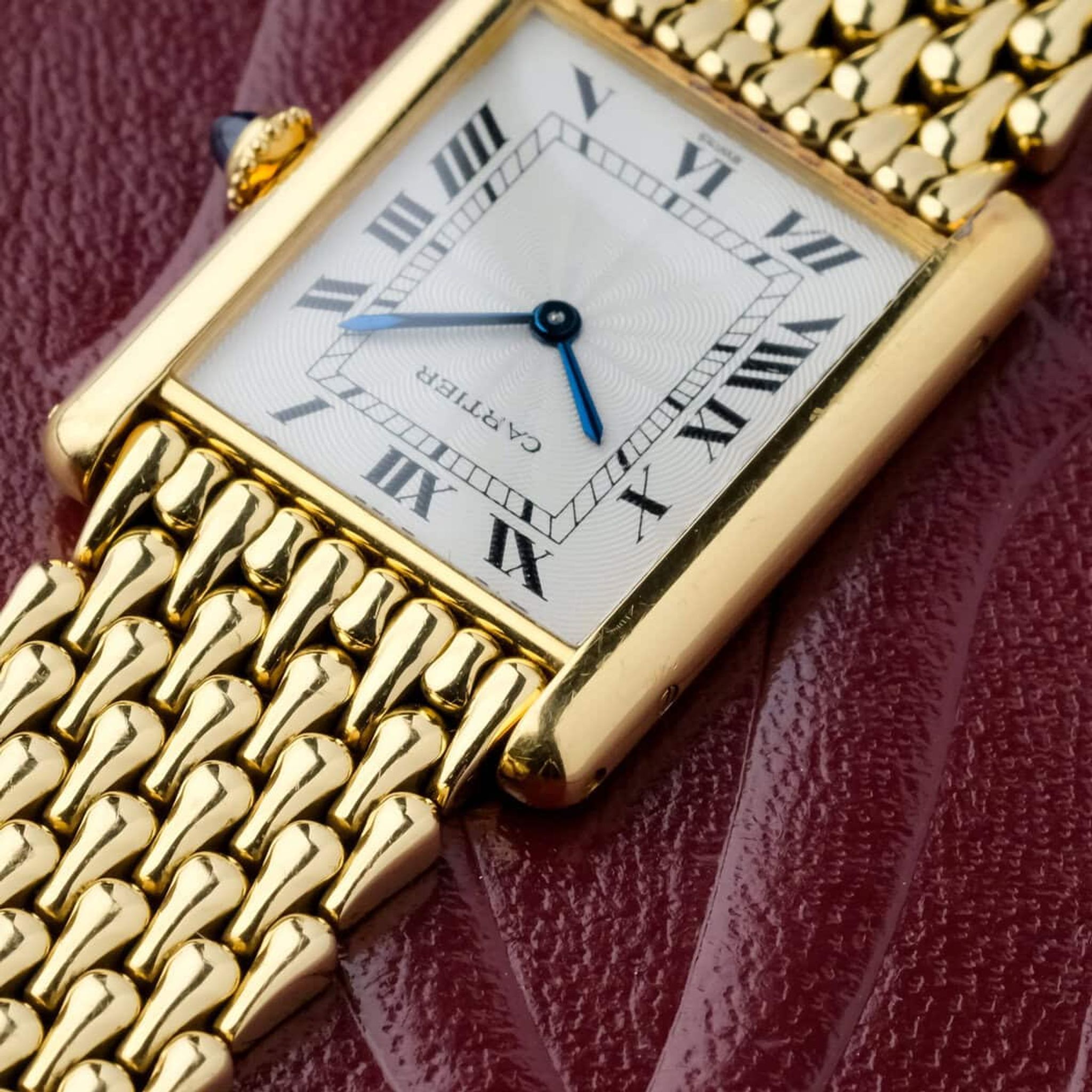 Cartier - Cartier Tank Louis extra-plate ref. 96065 with teardrop