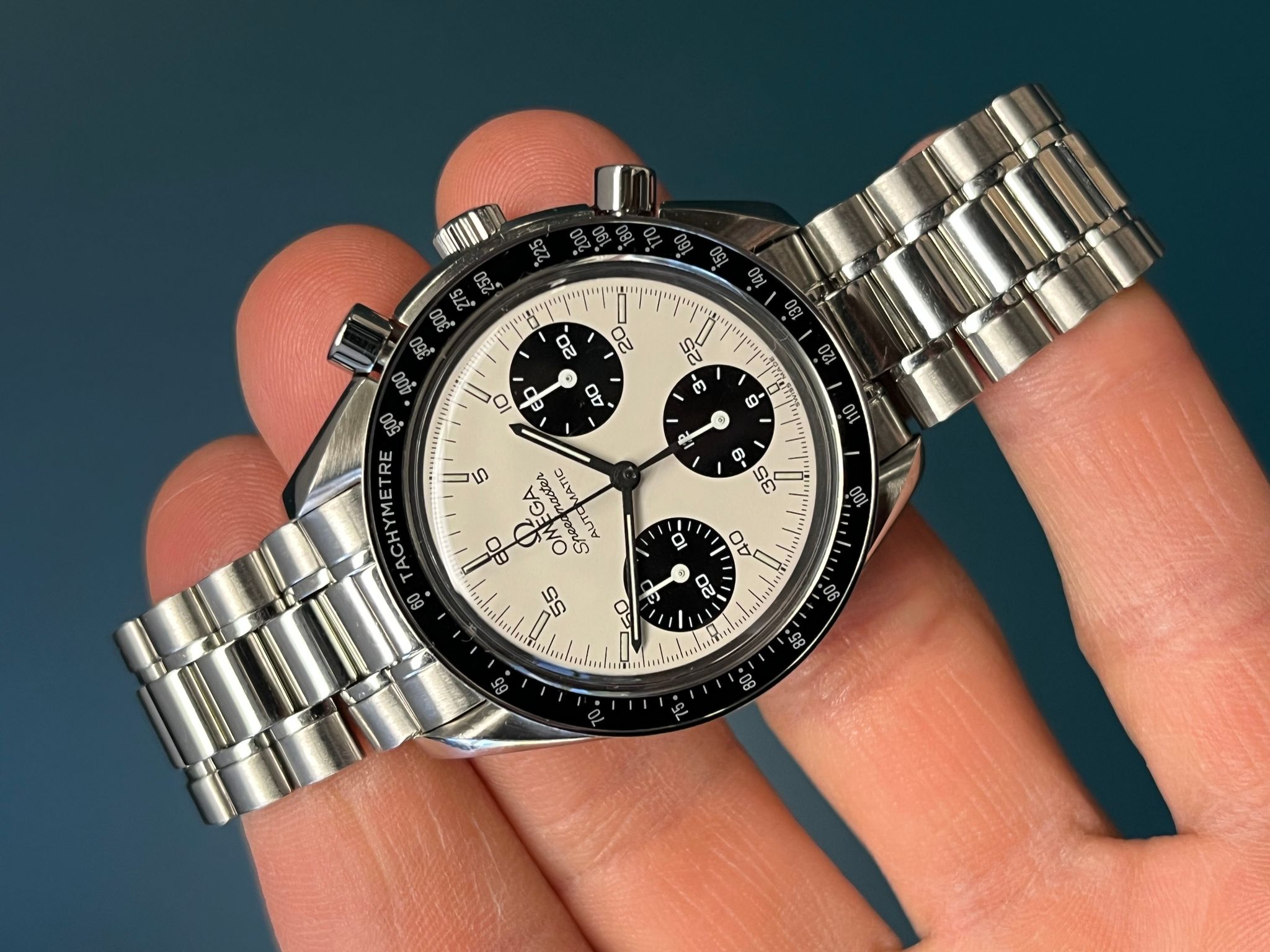 Omega - 2004 Omega 