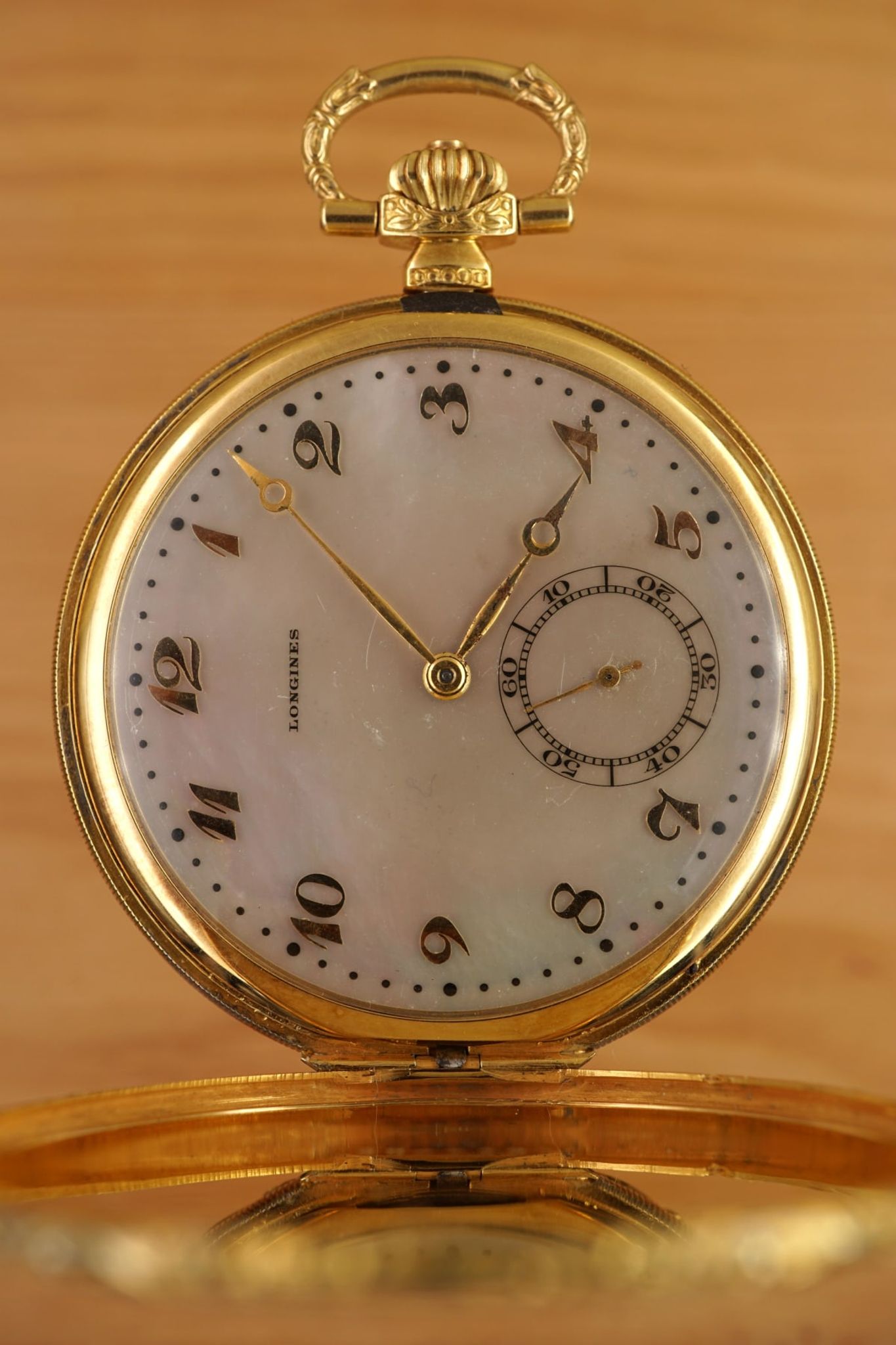 Longines - Monocoque Pocketwatch: Mother-of-Pearl- \u0026 Breguet-Dial, TwoTone- Gold, image size:1365x2048