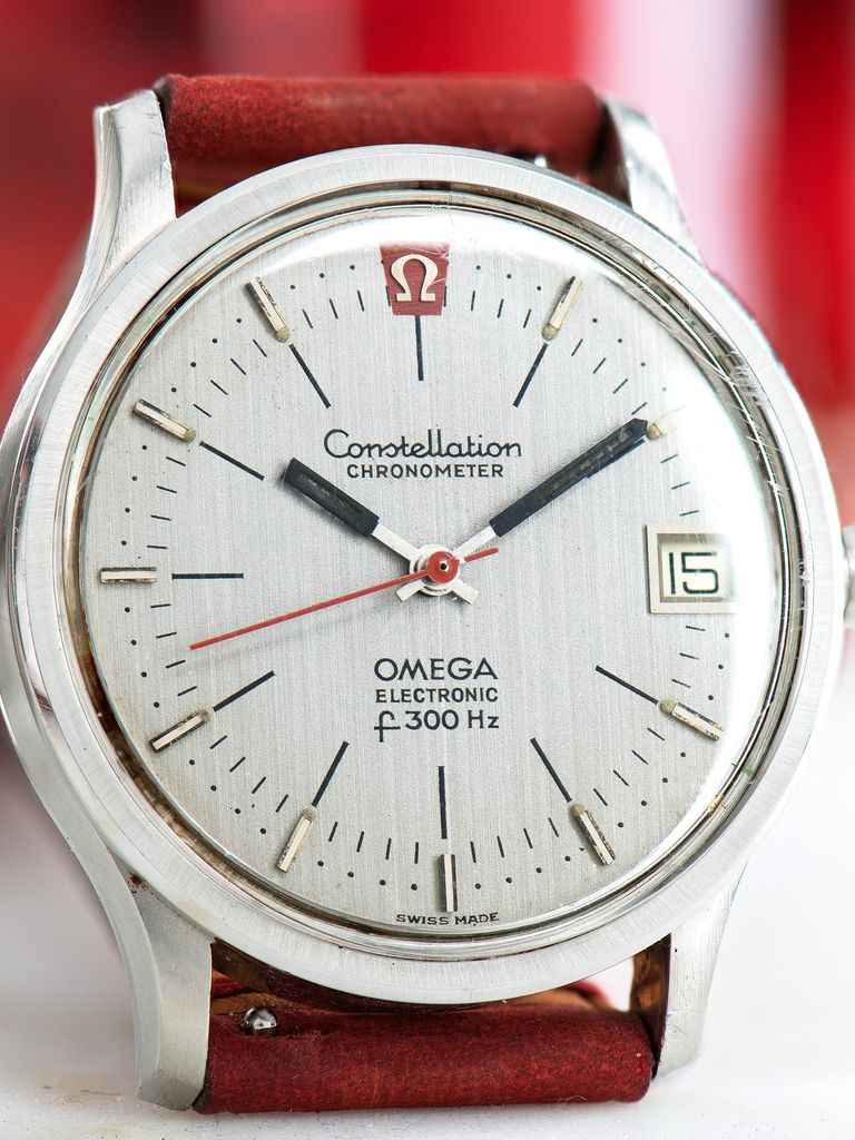 Omega constellation electronic f300 on sale