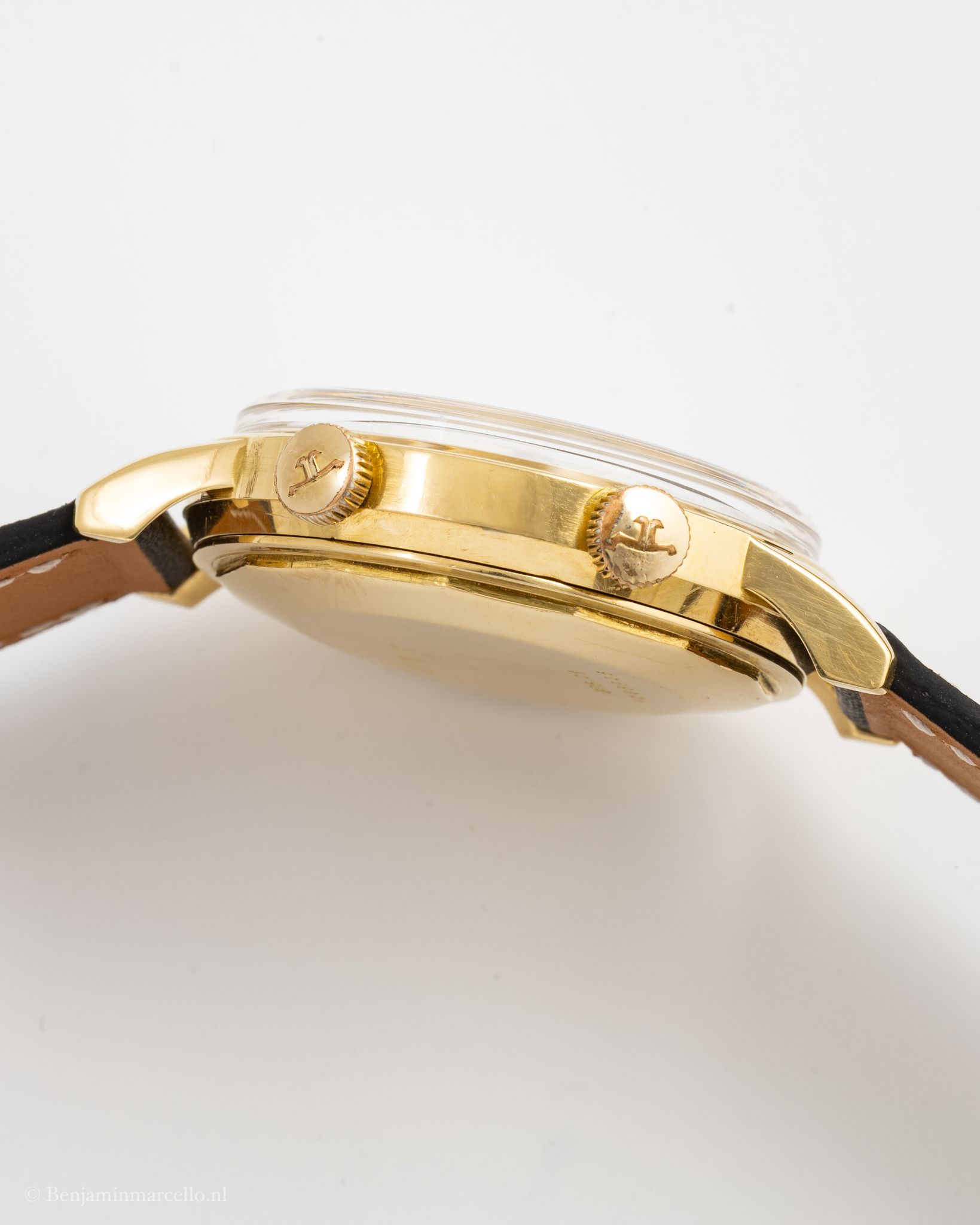 Jaeger-LeCoultre - Memovox 875 18k Yellow Gold Automatic circa 1971